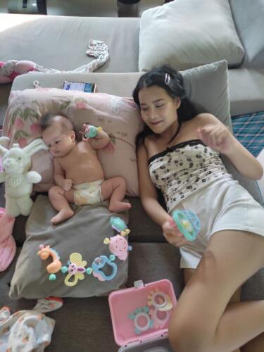 002-Jasmine Learning to Dance 004