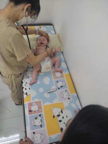 002-Jasmine Learning to Dance 011