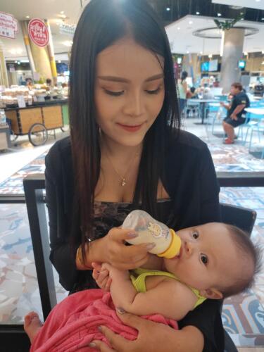 002-Jasmine Learning to Dance 028