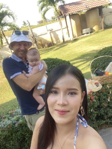 002-Jasmine Learning to Dance 097