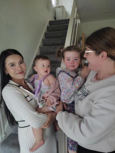 091 Jasmine goes to Grannys UK 100