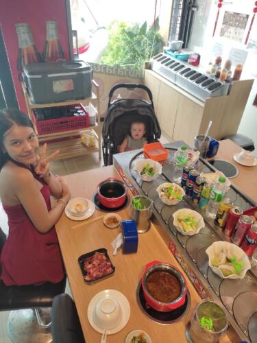 091 Jasmine goes to Grannys UK 11001