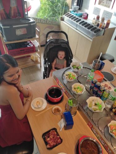 091 Jasmine goes to Grannys UK 11002