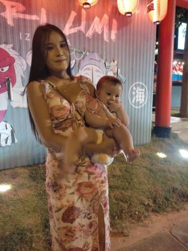 091 Jasmine goes to Grannys UK 11005