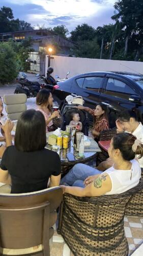 091 Jasmine goes to Grannys UK 11014