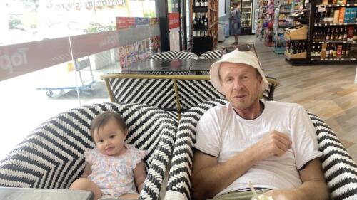 091 Jasmine goes to Grannys UK 116